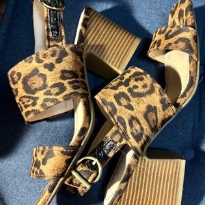 Animal Print Life Stride Sandals